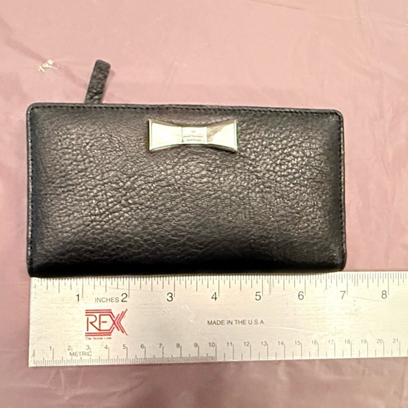 NWOT Kate Spade Maple St Stacy Black/Gold Pebbled Leather Bi-Fold Wallet $198 - Picture 3 of 7